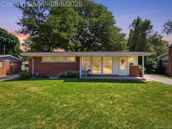 8980 Melrose St, Livonia, MI 48150