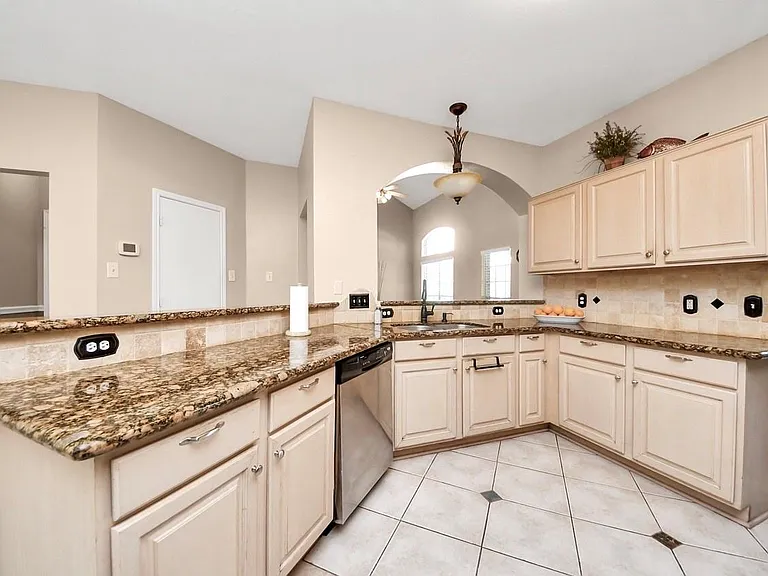 15902 Timber Run Dr — Photo 7