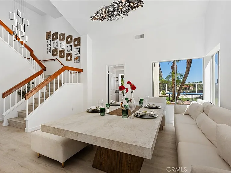 20 Sand Point — Photo 12