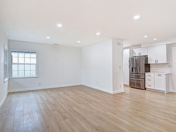 Spacious and bright living room