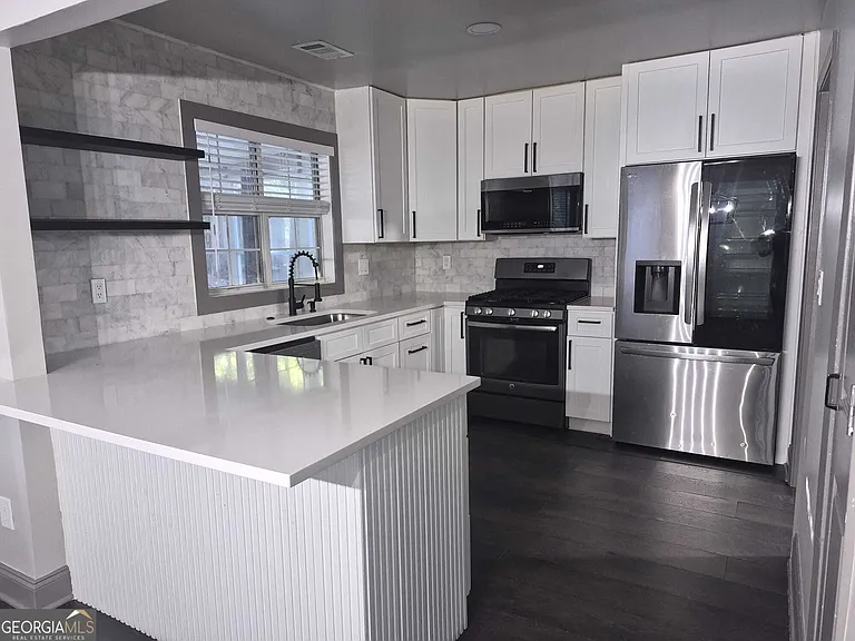 1020 Hampton Hill Ct — Photo 11