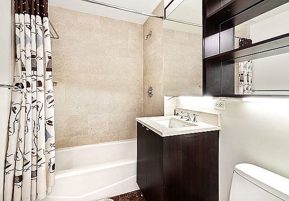 5th image of 217 E 96th St #30G