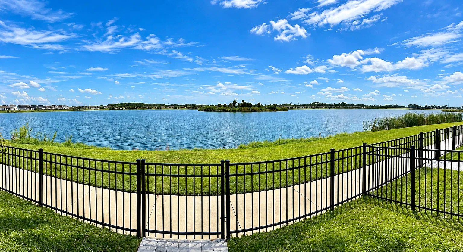 3 bed, 2.5 bath, 1746 sqft, $3,790 — Photo 2