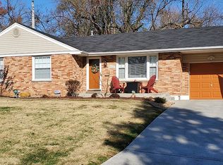 8511 Korea Dr, Saint Louis, MO 63130