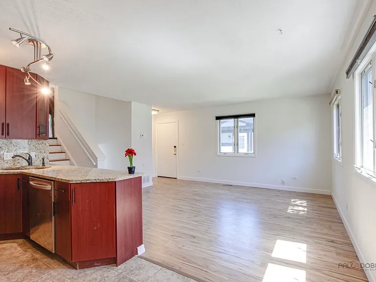 808 Inverrary Ln — Photo 24