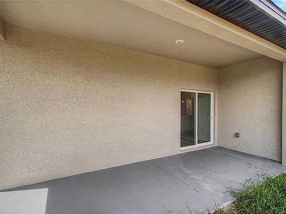4th image of 3843 SW 131st Place Rd