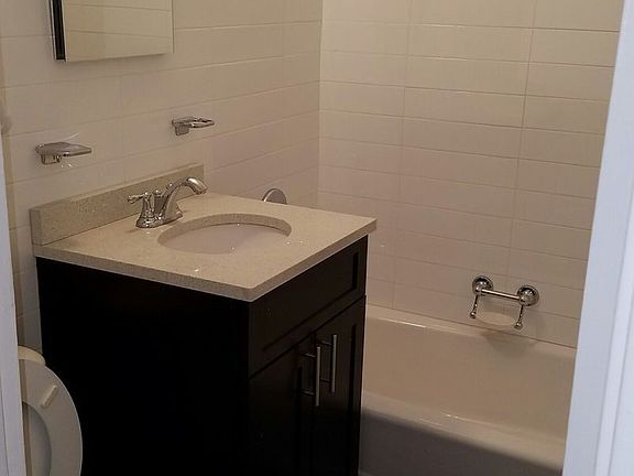 2nd image of 1600 Caton Ave APT 4A