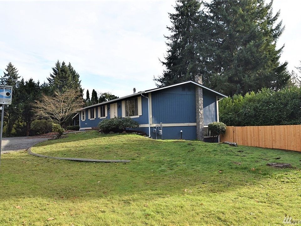 1st image of 3601 Entrada Dr NE
