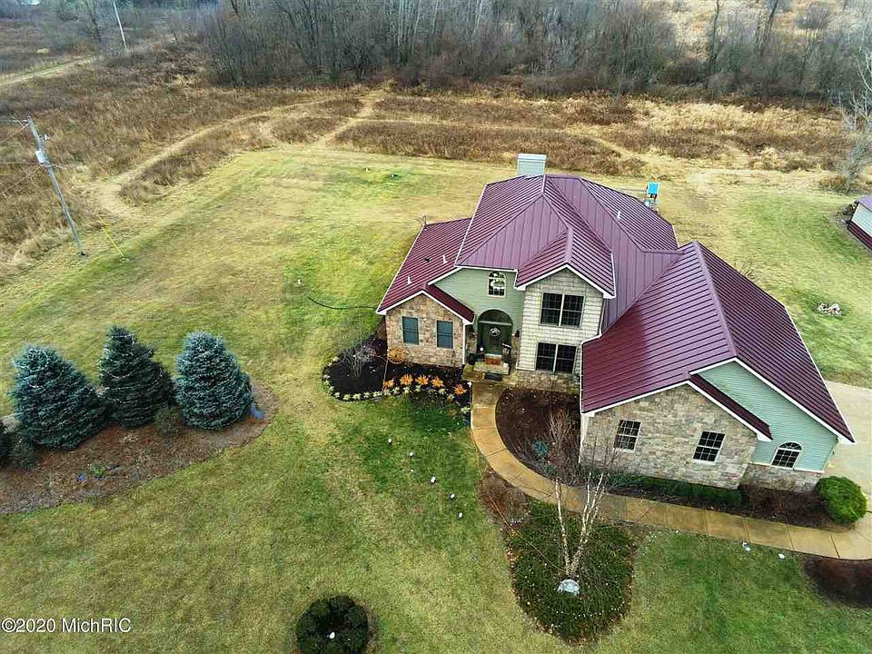 1st image of 21424 W Dr S