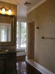 4th image of 931 E Fort King St