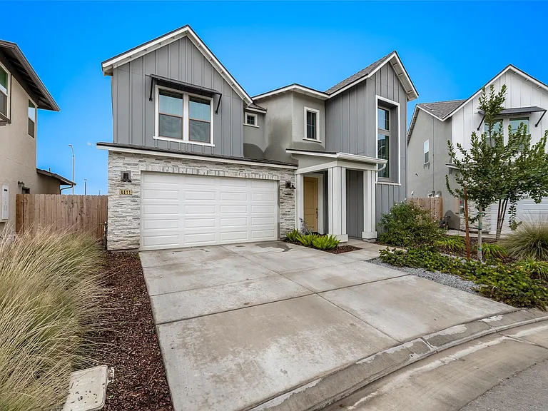 4411 S Ernest St — Photo 15