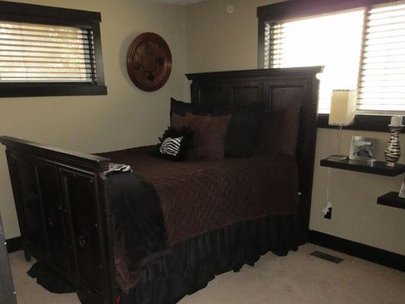 4th image of 3138 E Davinci Dr