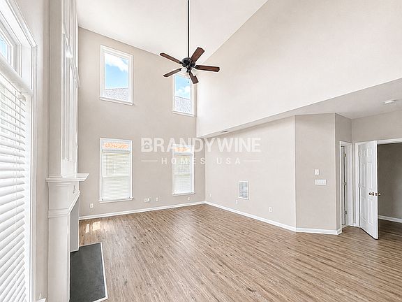 4th image of 5967 Magnolia Rdg