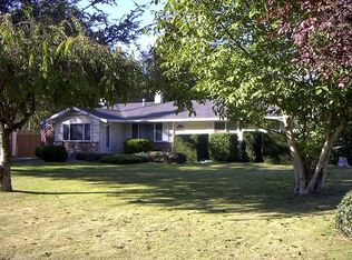 1096 W Laurel Rd, Ferndale, WA 98248