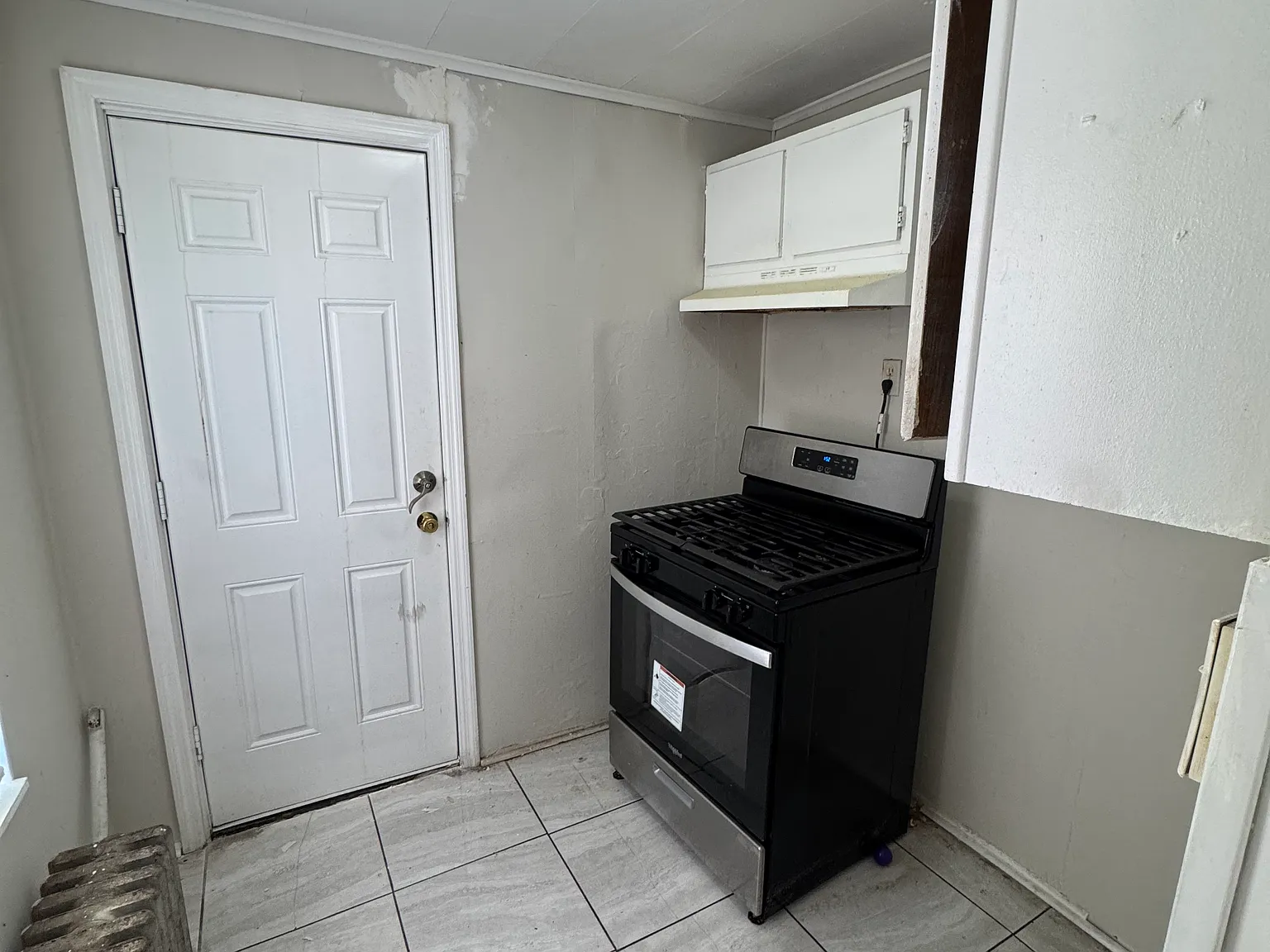 4 bed, 1459 sqft, $2,400 — Photo 4