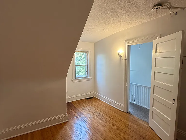 743 Euclid Ave #2 — Photo 17