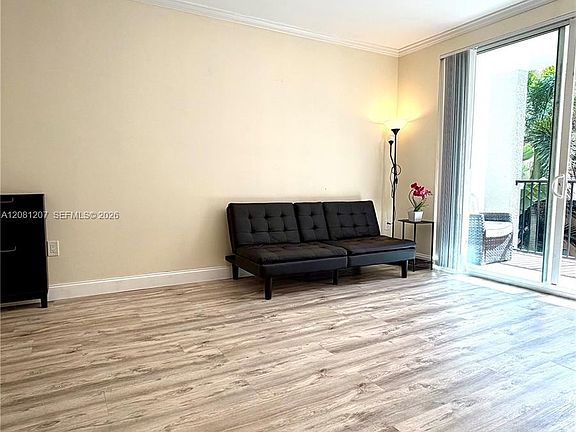 4th image of 17150 N Bay Rd APT 2419