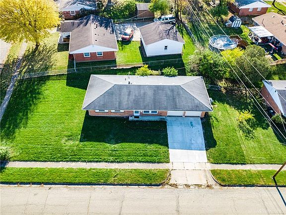 2nd image of 438 Amsterdam Dr