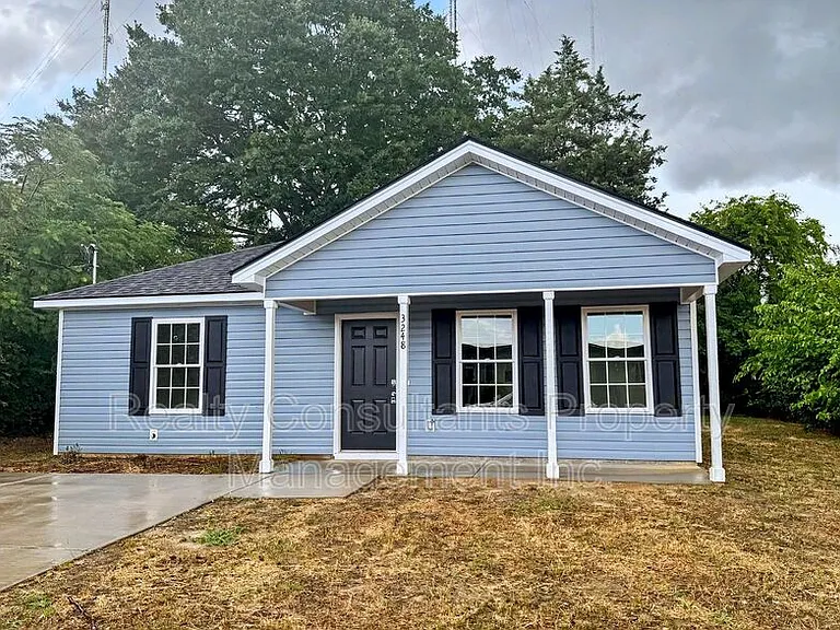 3248 Chandler St — Photo 1