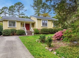 5609 Groomsbridge Ct, Raleigh, NC 27612