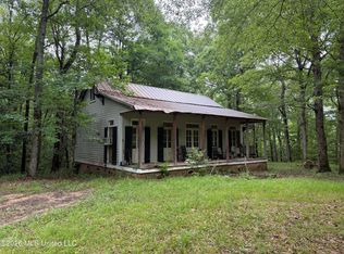 112 Lake Louise Dr, Florence, MS 39073