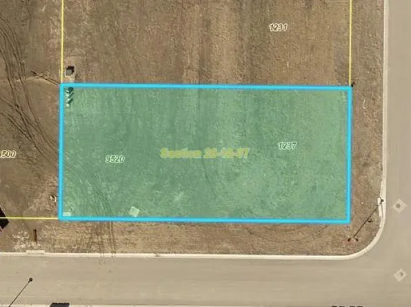 1237 S 96th St, Lincoln, NE 68520