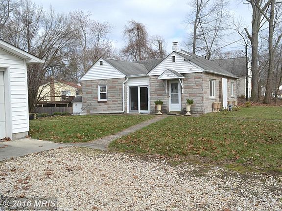 Oversize 2  Car Garage