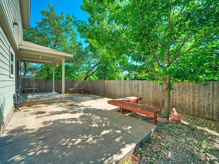 8724 White Ibis Dr — Photo 4