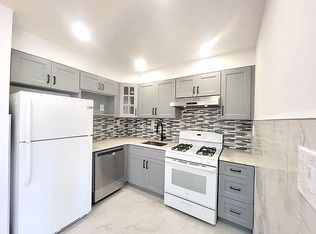 21-17 30th Rd #3D, Astoria, NY 11102