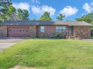 1320 E Hobson Ave, Sapulpa, OK 74066