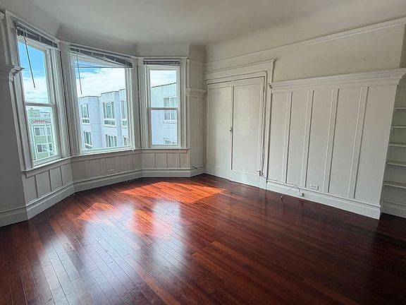 5th image of 1515 Leavenworth St APT 5