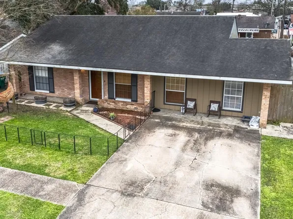 3114 Jennie Dr, Morgan City, LA 70380