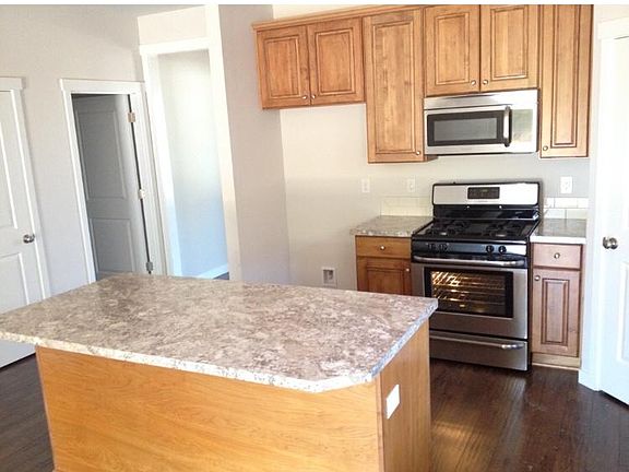 5th image of 6701 NE 2nd Ct