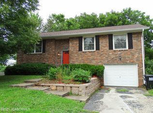 1307 Grandview Dr, Jefferson City, MO 65109
