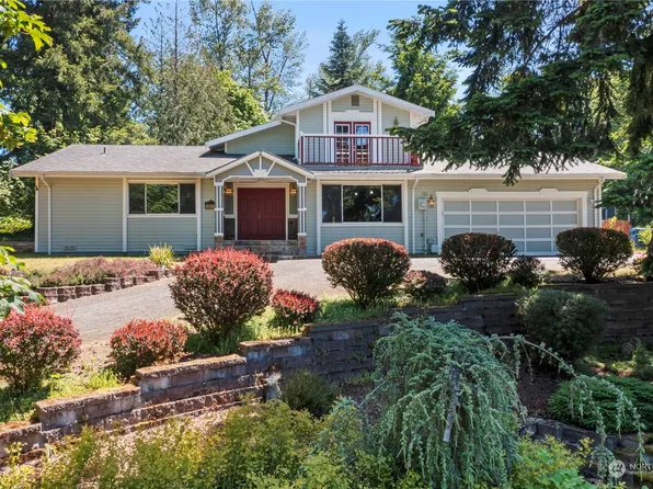 18600 E Spring Lake Drive SE, Renton, WA 98058