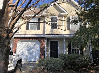 105 Taylor Cir, Goose Creek, SC 29445