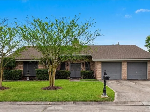1233 Kingswood Dr, Westwego, LA 70094