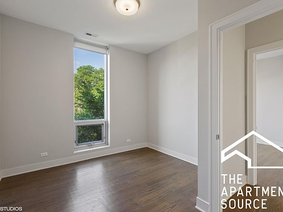 5th image of 2346 N Lister Ave #304