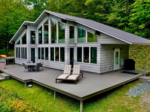2436 Perch Pond Road, Benson, VT 05743