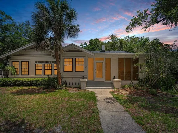 228 President St, Dunedin, FL 34698