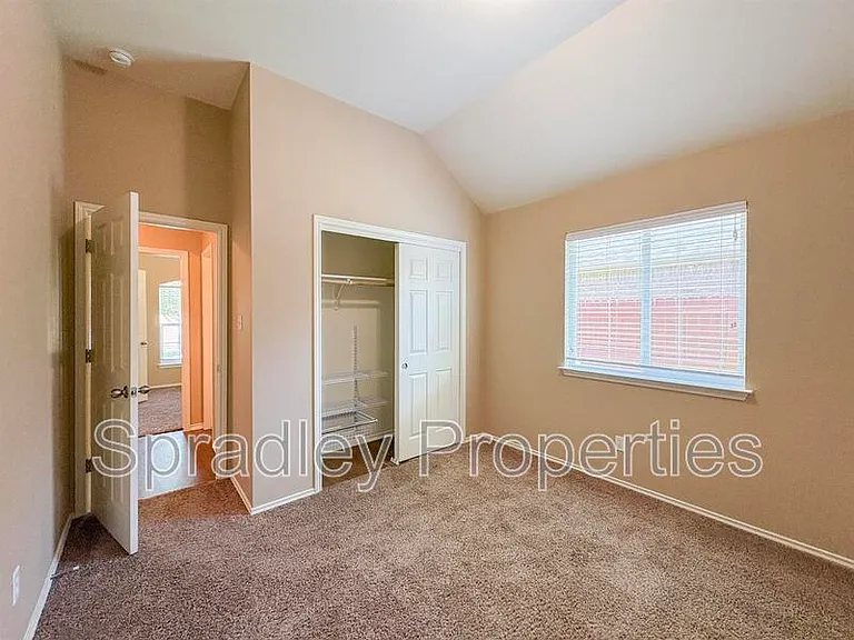 1113 Branchwood Way — Photo 6