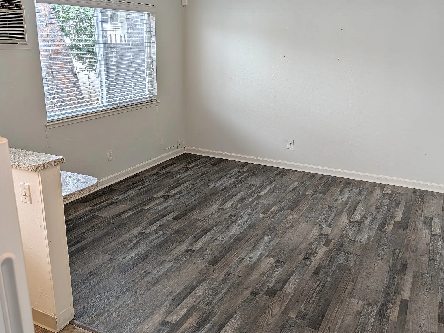 1 bed, 600 sqft, $1,195 — Photo 3