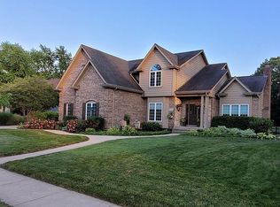 804 E Main St, Yorkville, IL 60560