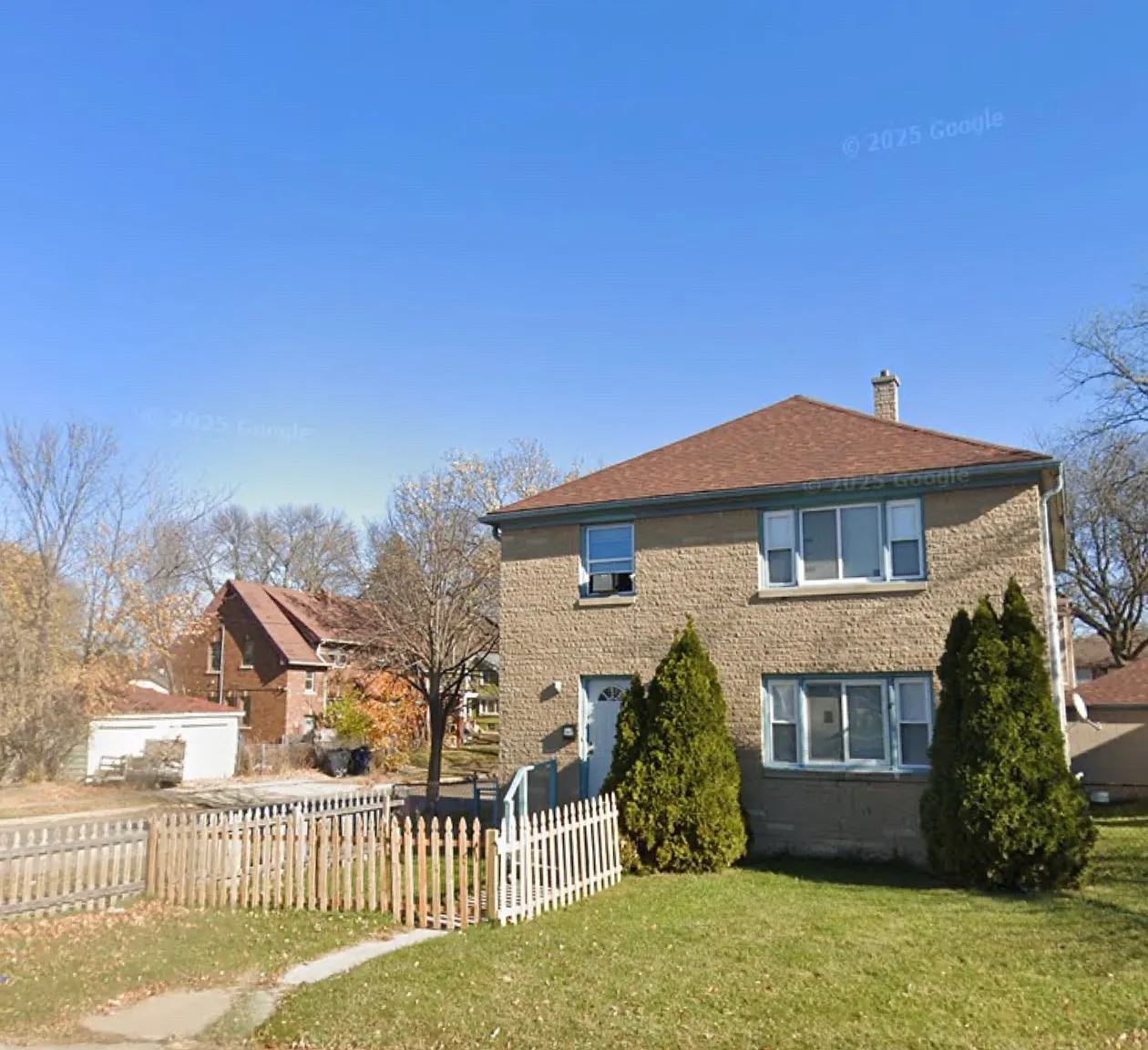 2 bed, 1904 sqft, $1,250 — Photo 1