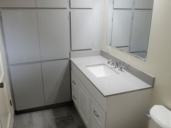 5th image of 3009 Avon Ln