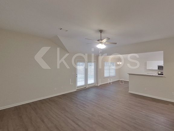 5th image of 553 Mount Airy Dr