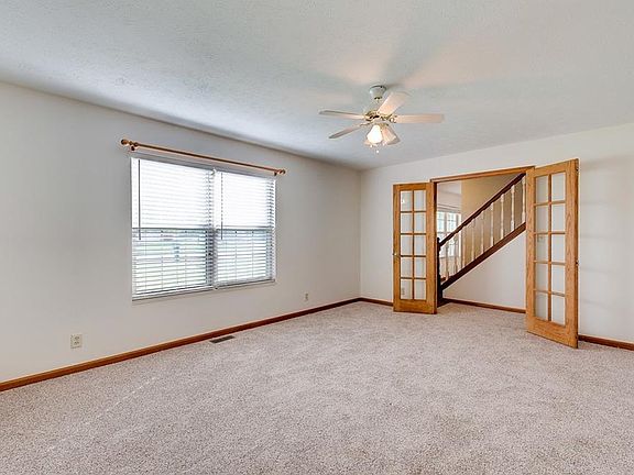 3rd image of 4332 Mason Dixon Dr