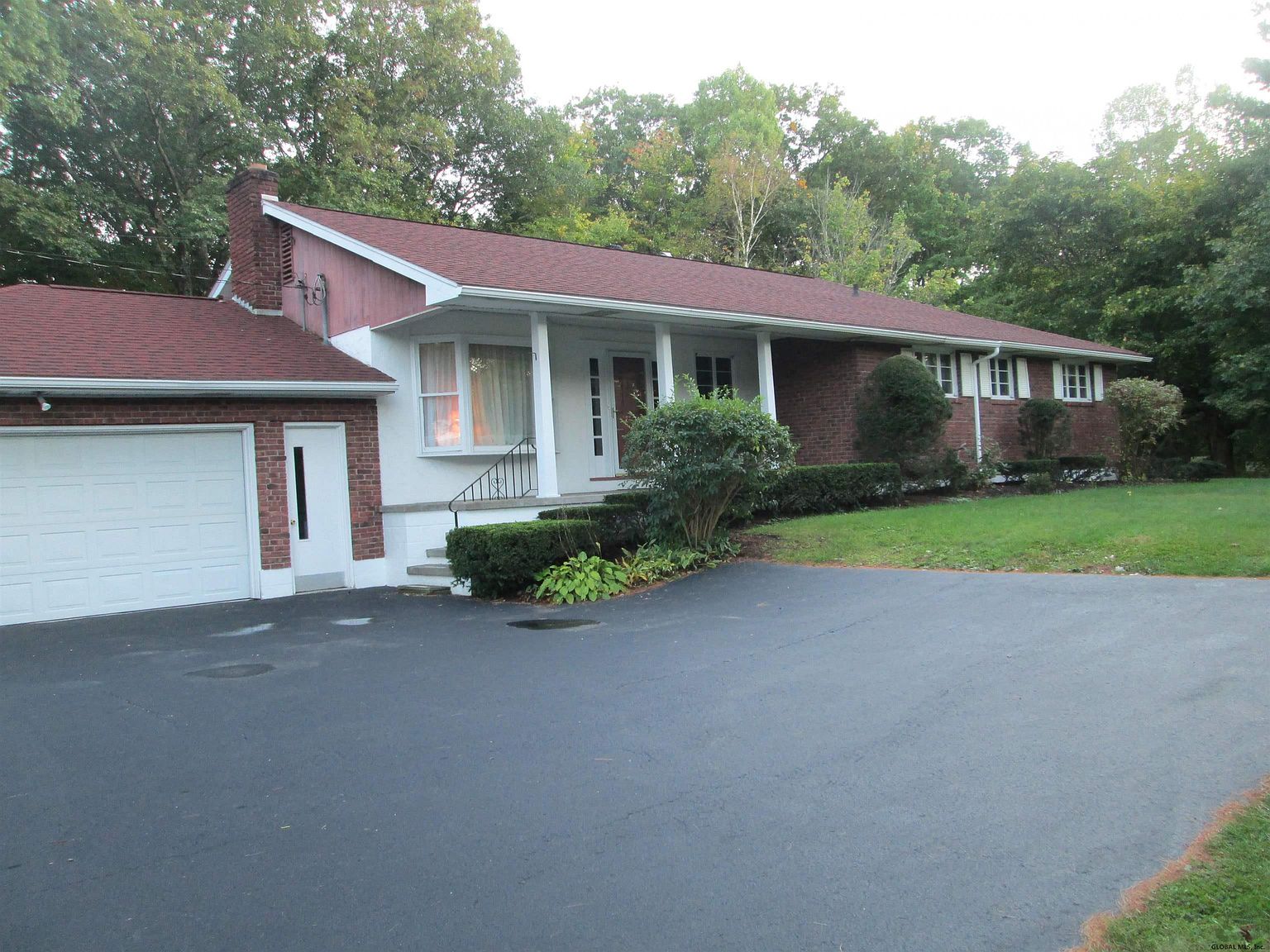 181 S KINGSBORO Avenue, Gloversville, NY 12078 Zillow