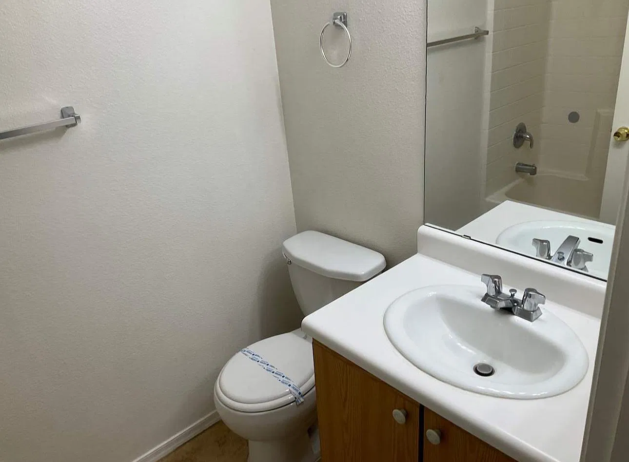 3 bed, 1181 sqft, $1,045 — Photo 4