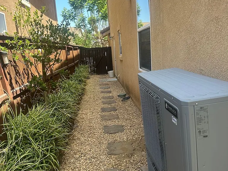 820 Silver Dr — Photo 35